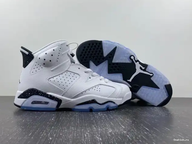 One Kick Reverse 6 Oreo Jordan Air CT8529-112 0627